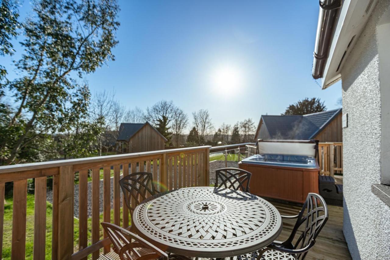 Sparrowhawk Cottage With Hot Tub Newton Stewart Zewnętrze zdjęcie