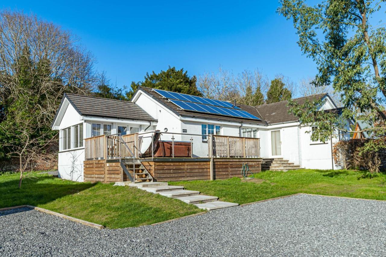 Sparrowhawk Cottage With Hot Tub Newton Stewart Zewnętrze zdjęcie