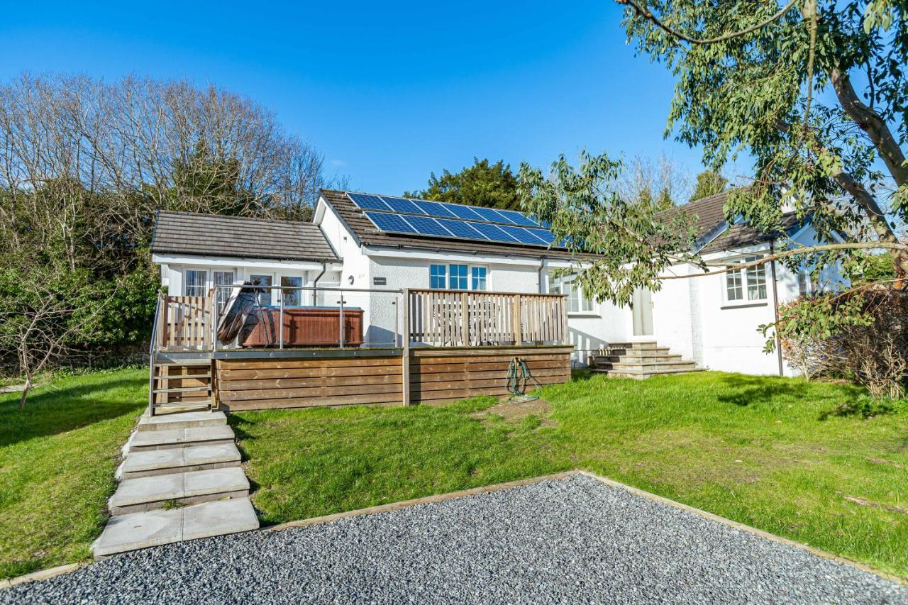 Sparrowhawk Cottage With Hot Tub Newton Stewart Zewnętrze zdjęcie
