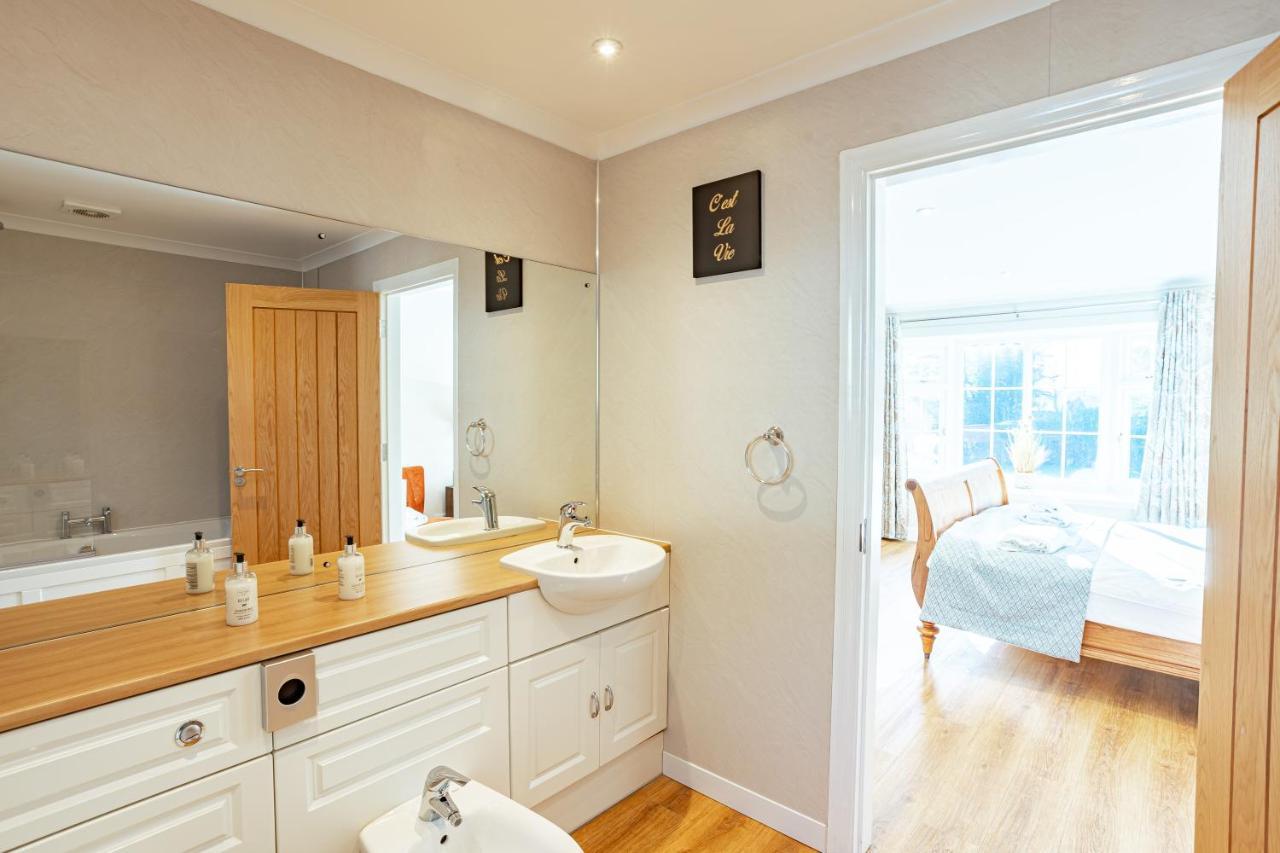 Sparrowhawk Cottage With Hot Tub Newton Stewart Zewnętrze zdjęcie